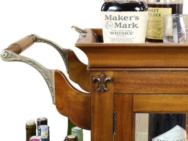 Тележка сервировочная "Карета" MSU.296 H556 купить в интернет магазине Мебель из массива. Звоните +7 495 961-63-63 Винные шкафы и бары из Индонезии